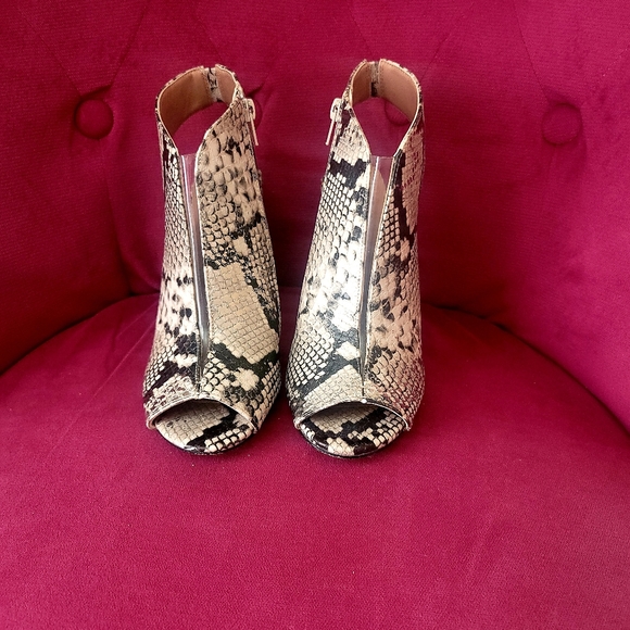 Booties open toe - Picture 2 of 6